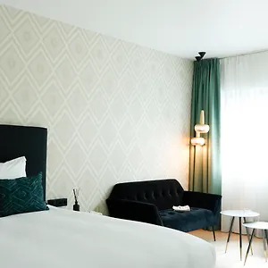 3* Отель The