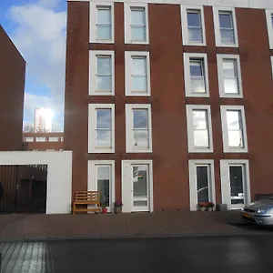 Sewdien's Maashaven Appartement